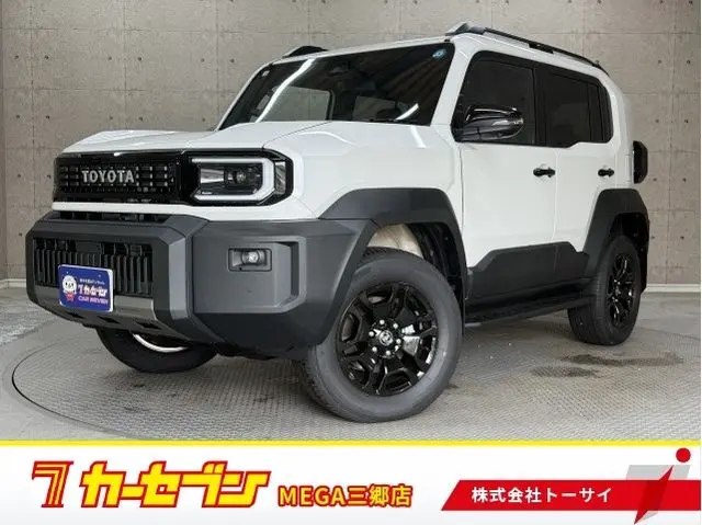 Toyota Land Cruiser FJ