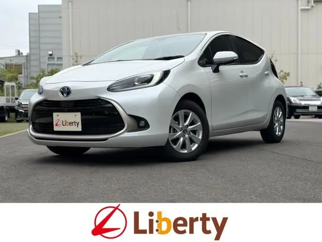 Toyota Aqua fotoğraf 1