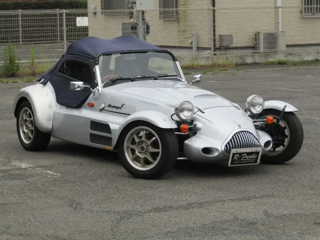 Mitsuoka ZERO1