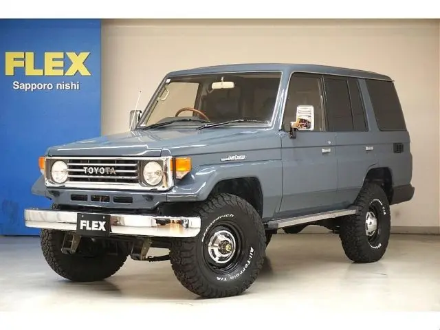 Toyota Land Cruiser fotoğraf 1