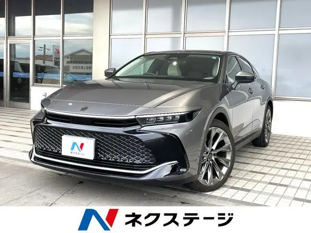 Toyota Crown Crossover