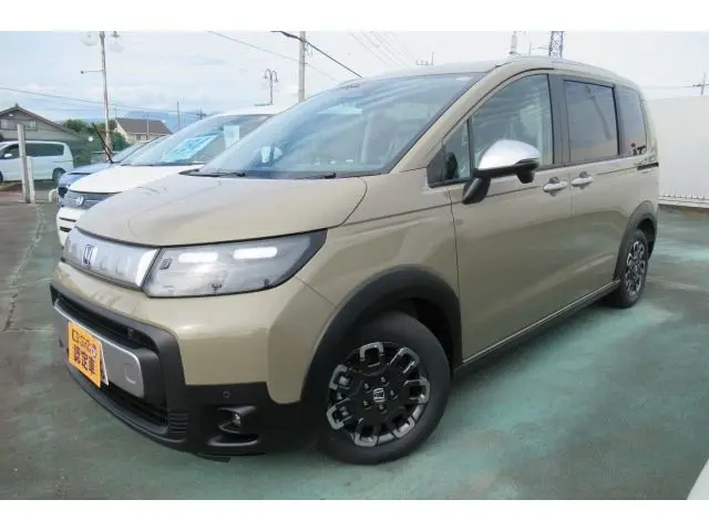 Honda Freed e:HEV