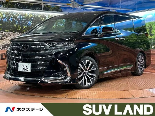 Toyota Alphard Hybrid photo 1