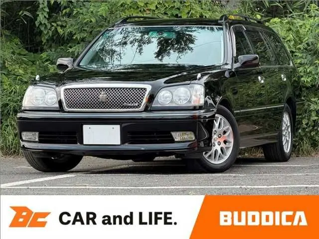 Toyota Crown Estate
