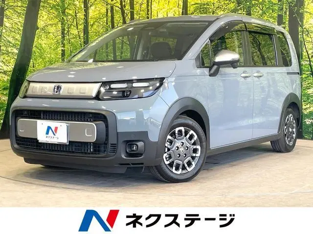 Honda Freed e:HEV