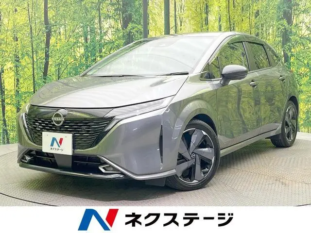 Nissan Aura