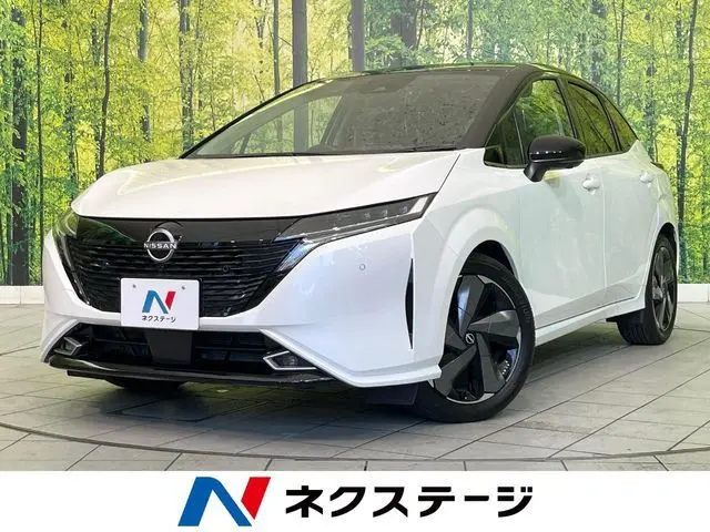 Nissan Aura
