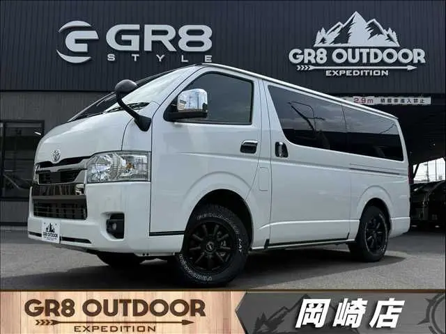 Toyota Hiace Van photo 1