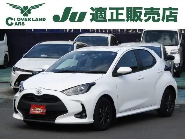 Toyota Yaris photo 1