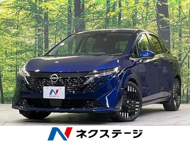 Nissan Aura