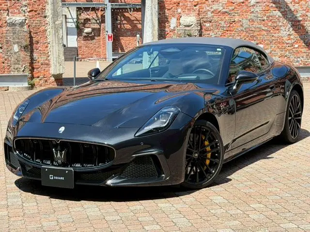 Maserati Grancabrio