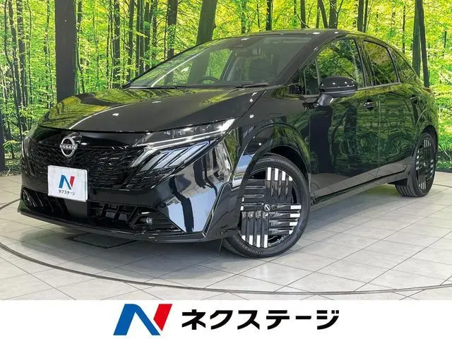 Nissan Aura