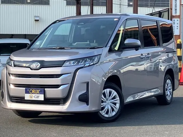 Toyota Townace Noah fotoğraf 1