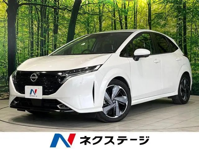 Nissan Aura