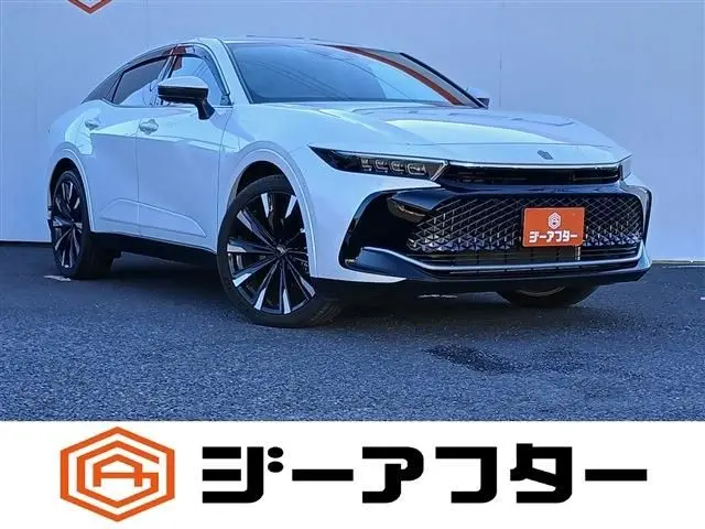 Toyota Crown Crossover fotoğraf 1