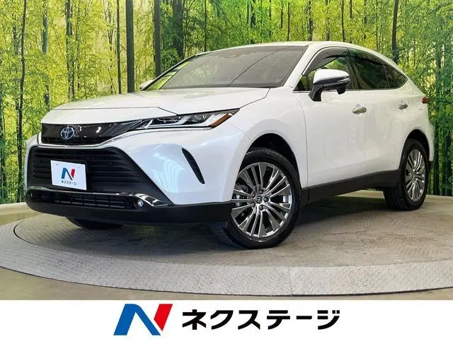 Toyota Harrier Hybrid fotoğraf 1