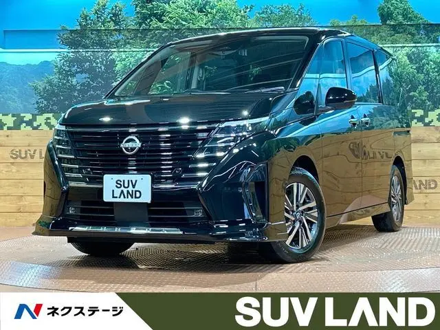 Nissan Serena fotoğraf 1