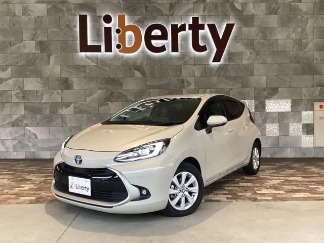 Toyota Aqua fotoğraf 1