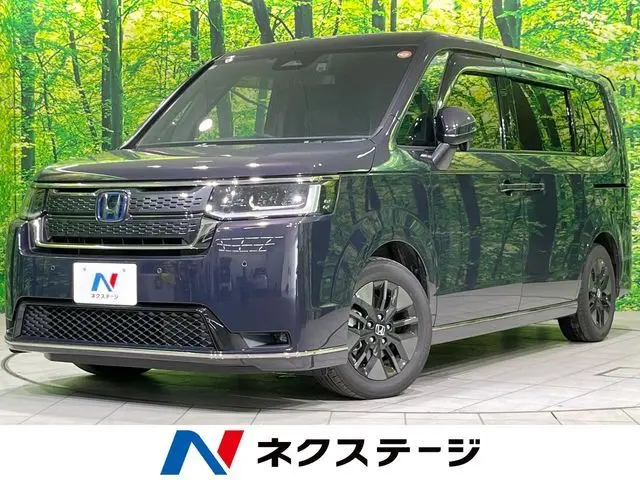 Honda Stepwagon Spada fotoğraf 1