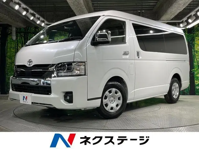 Toyota Hiace Wagon fotoğraf 1