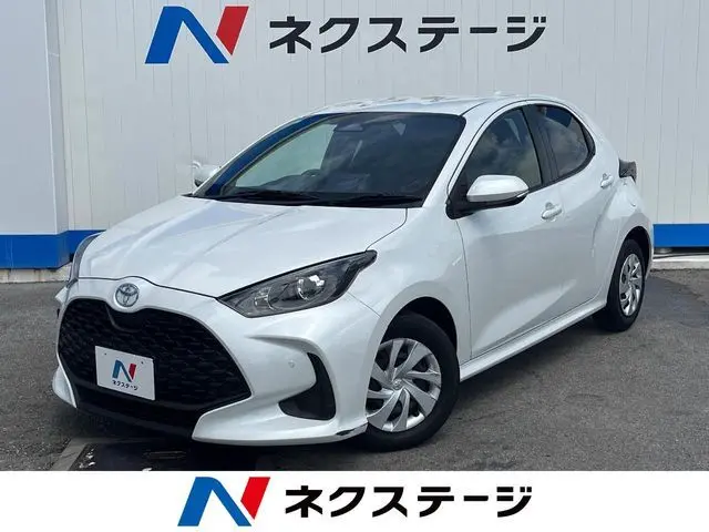 Toyota Yaris photo 1