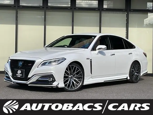Toyota Crown Hybrid