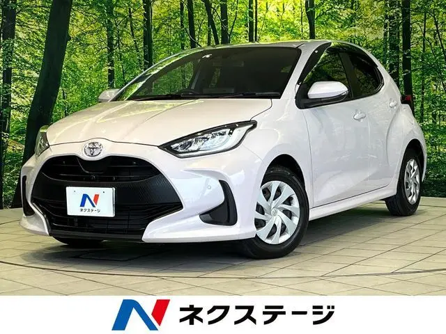 Toyota Yaris photo 1