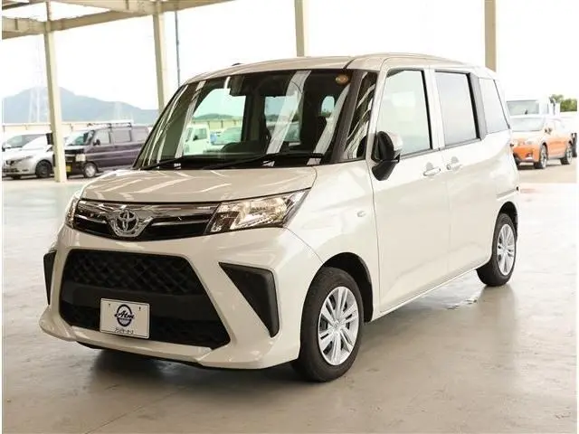 Toyota Roomy fotoğraf 1