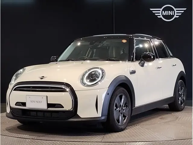 MINI Cooper fotoğraf 1