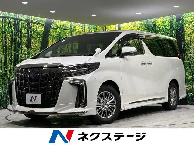 Toyota Alphard Hybrid photo 1