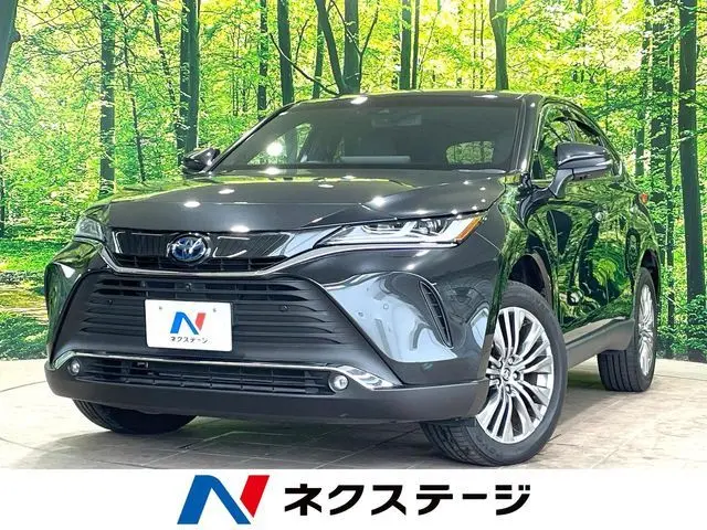 Toyota Harrier Hybrid photo 1