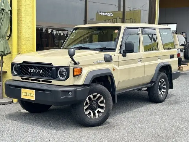 Toyota Land Cruiser photo 4