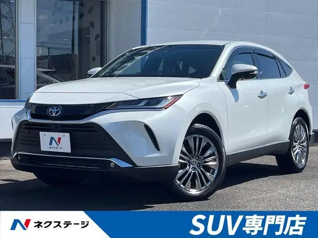 Toyota Harrier Hybrid photo 1