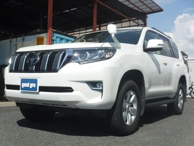 Toyota Land Cruiser Prado photo 1