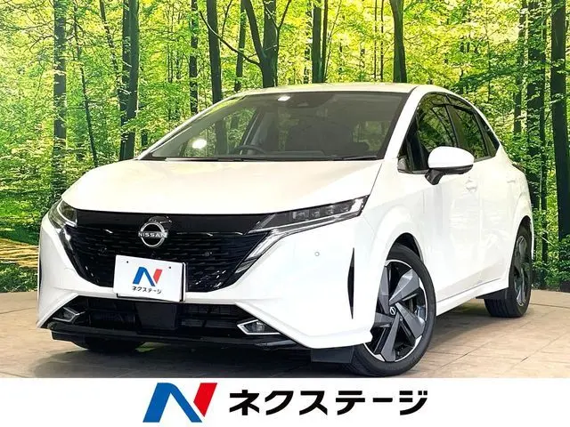 Nissan Aura
