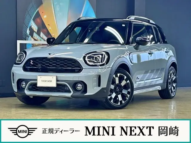 MINI Crossover