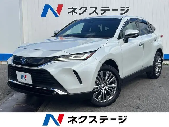 Toyota Harrier Hybrid photo 1