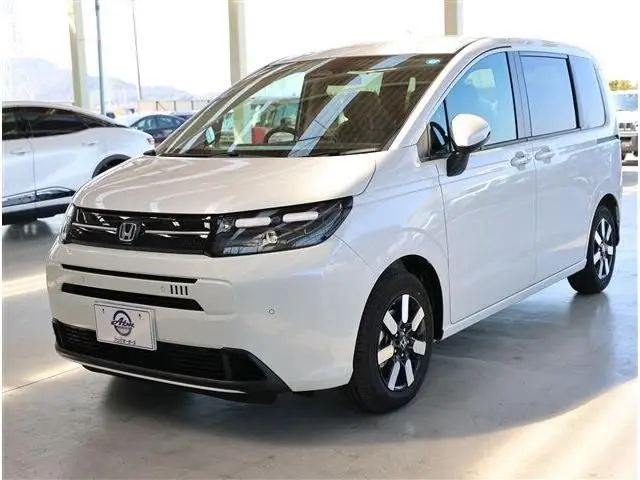 Honda Freed e:HEV