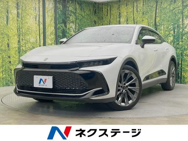 Toyota Crown Crossover