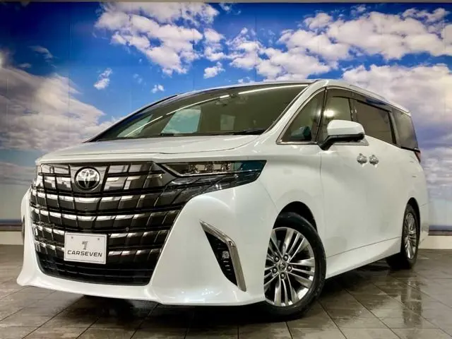 Toyota Alphard fotoğraf 1
