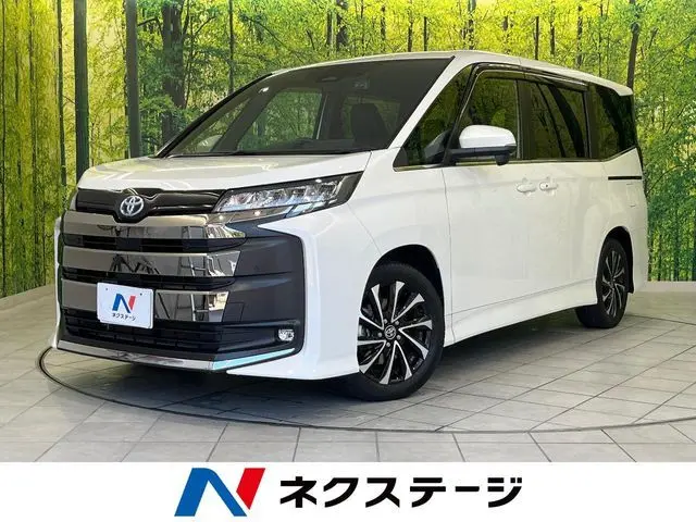 Toyota Noah fotoğraf 1