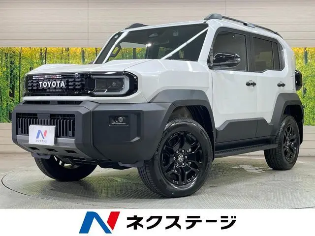 Toyota Land Cruiser FJ