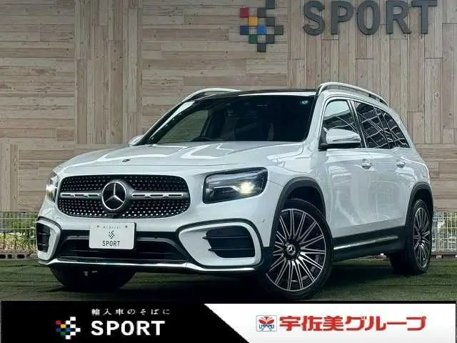 Mercedes-Benz GLB-Class fotoğraf 1