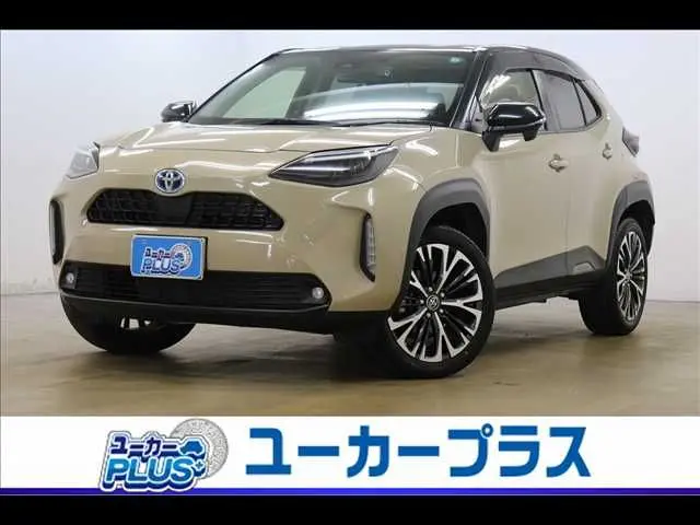 Toyota Yaris photo 1