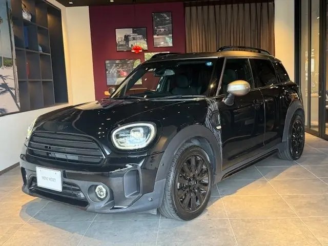 MINI Crossover