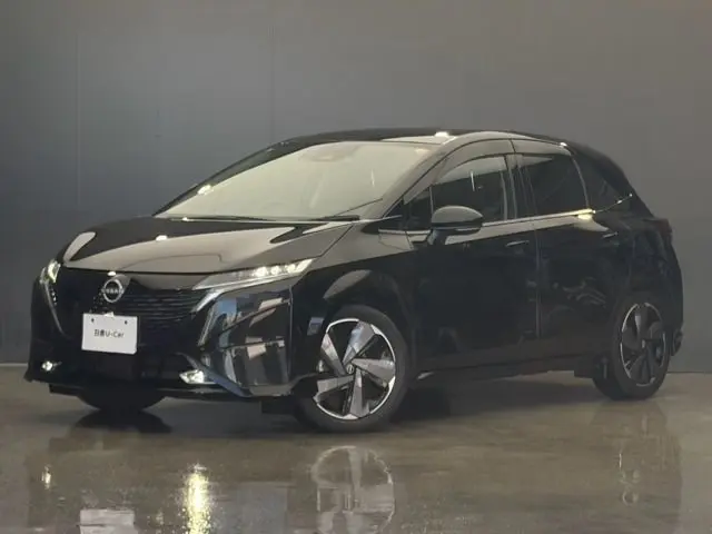 Nissan Aura