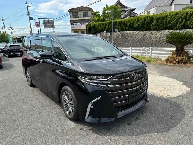 Toyota Alphard Hybrid