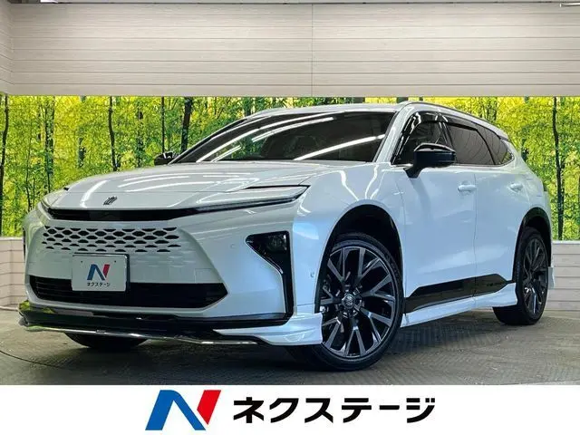 Toyota Crown Estate