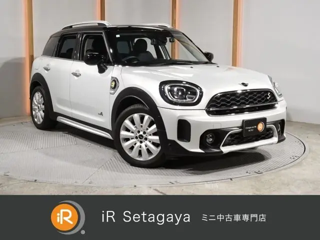 MINI Crossover