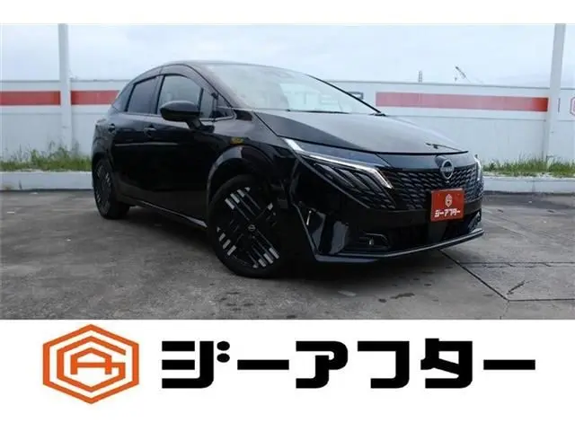 Nissan Aura